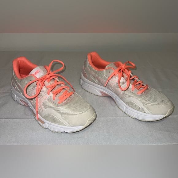 ASICS Cream and Coral Running Shoes - Picture 4 of 7